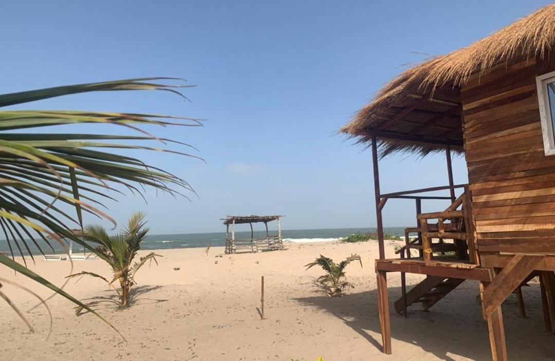 Bosofet Beach And Creek Lodge Sanyang Ngoại thất bức ảnh